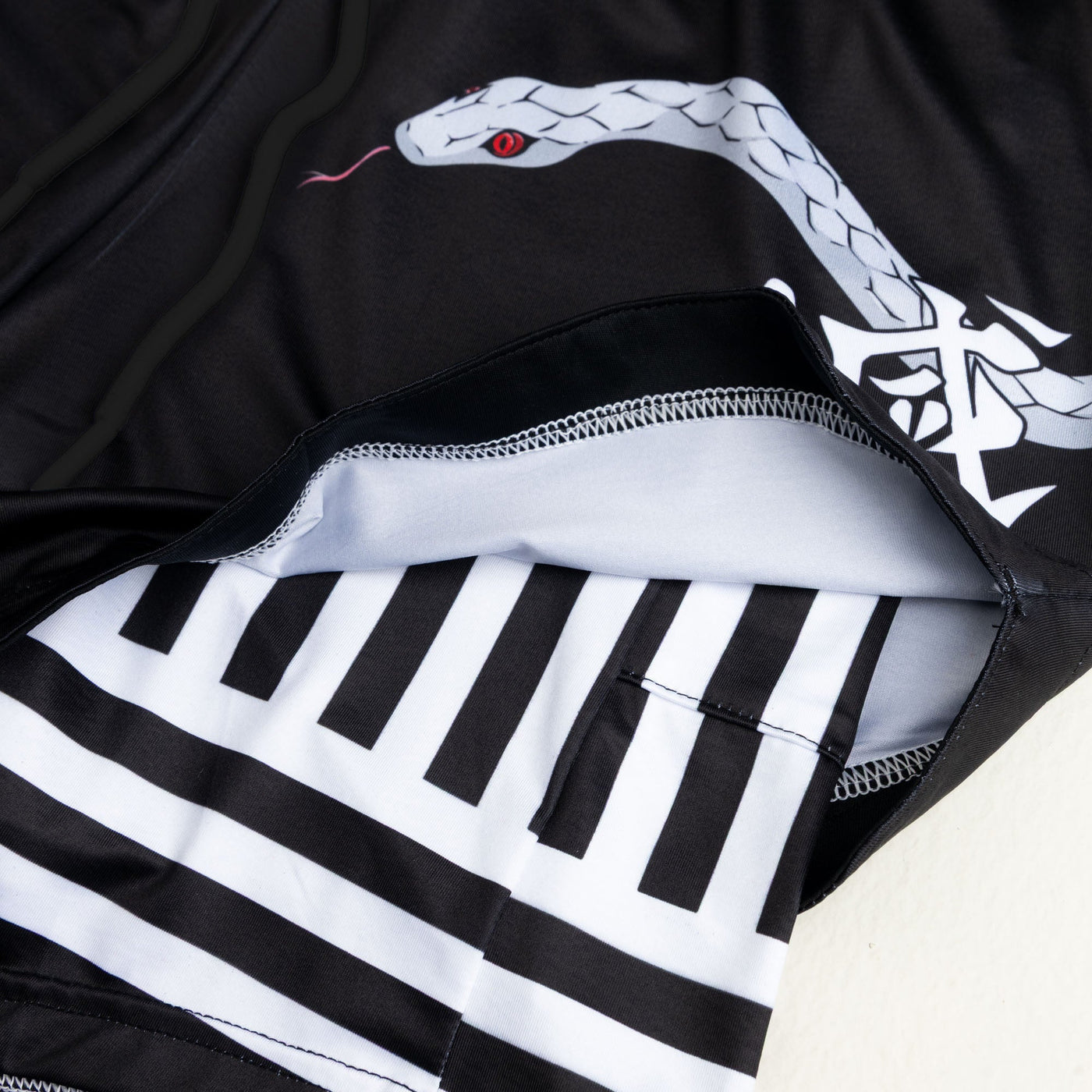 Snake Pillar (Pre Order)