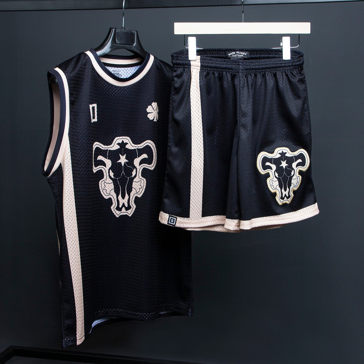 Black Bull (Pre Order)