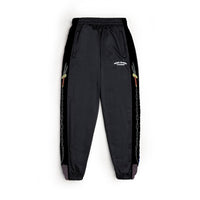 Toji (Pre Order)