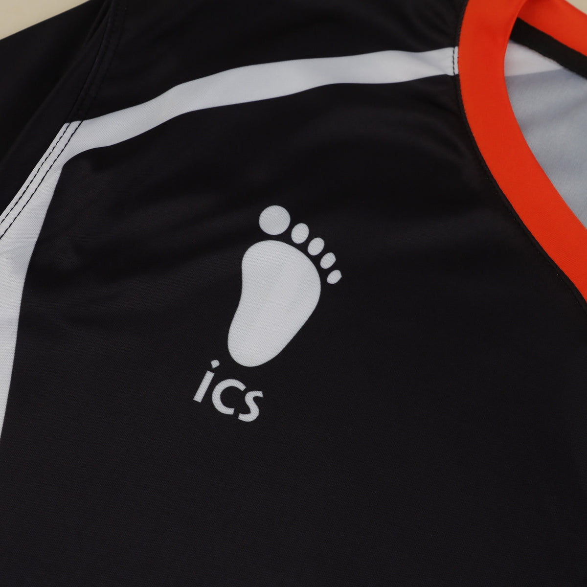 Crows Retro Soccer Jersey – chest logo close-up